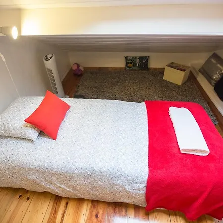 Duplex Alfama Lägenhet